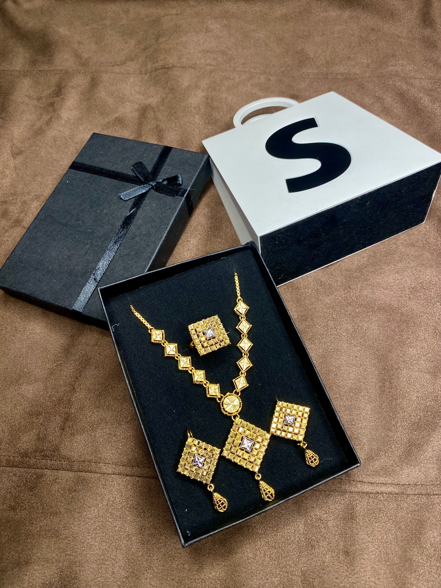 Royal Gold Plated Mala Set